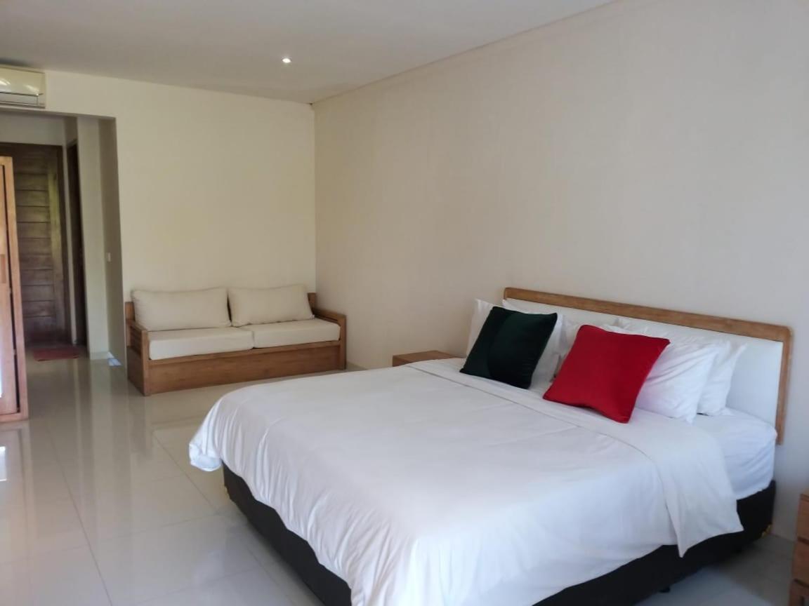 Soraya Apartment Seminyak Екстериор снимка