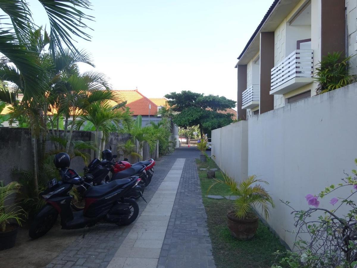 Soraya Apartment Seminyak Екстериор снимка